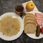 [28.10.2025] śniadanie dla diety z ograniczeniem łatwo przyswajalnych węglowodanów